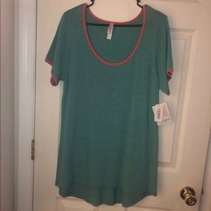 Lularoe Classic T